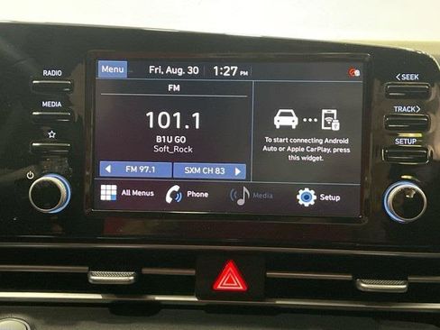 Used 2022 Hyundai Elantra SEL w/ Convenience Package image 14