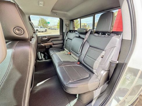 Used 2023 GMC Sierra 2500 Denali w/ Denali Ultimate Package AWD/4WD image 36