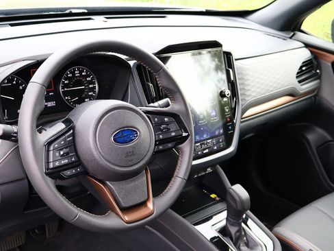 Used 2025 Subaru Forester Sport image 23