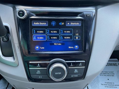 Used 2014 Honda Odyssey EX image 18