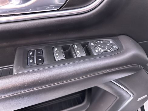 Used 2021 Chevrolet Tahoe High Country image 60