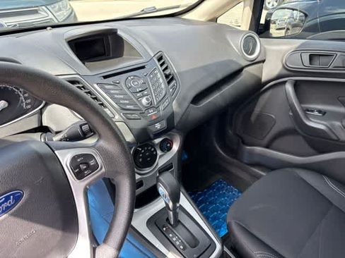 Used 2019 Ford Fiesta SE FWD image 21