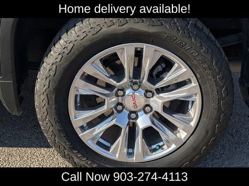 Used 2024 GMC Sierra 1500 Denali w/ Technology Package AWD/4WD image 12