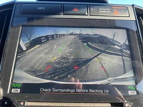 Used 2022 Subaru Ascent Onyx Edition image 21