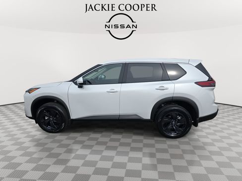 New 2026 Nissan Rogue SV w/ Cold Weather Package image 8