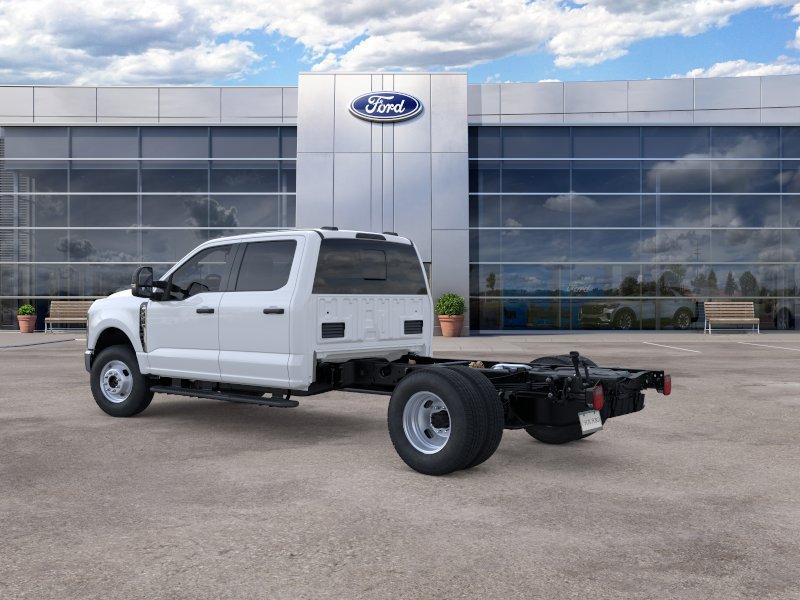 New 2026 Ford F350 XL w/ XL Chrome Package AWD/4WD image 4