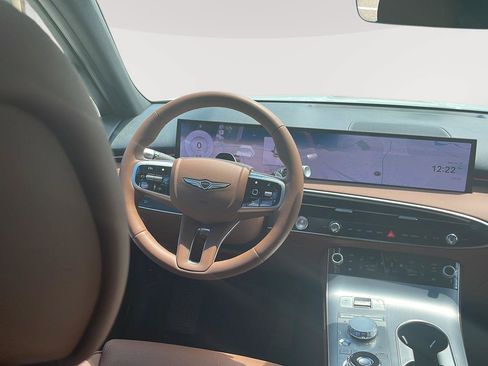 New 2026 Genesis GV70 2.5T Advanced AWD/4WD image 18