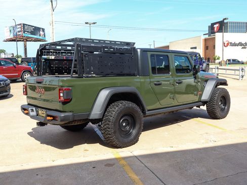 Used 2023 Jeep Gladiator Mojave w/ LED Lighting Group AWD/4WD image 5