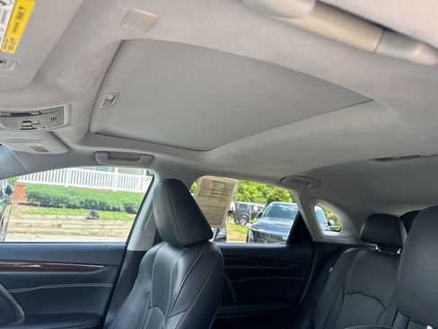 Used 2018 Lexus RX 350 FWD w/ Premium Package image 11