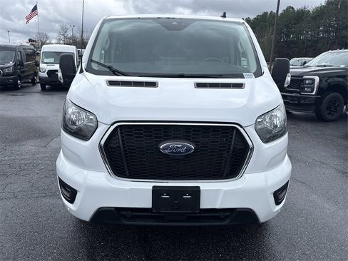 Used 2023 Ford Transit 350 XLT image 2