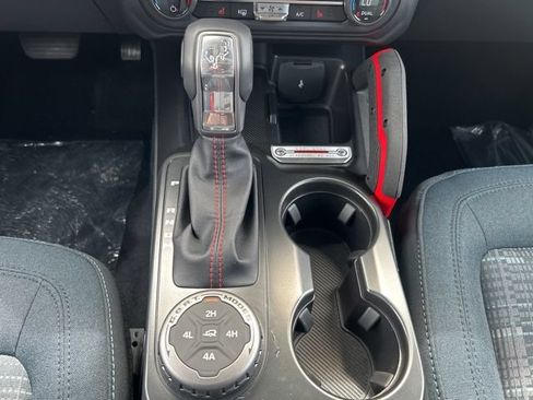 New 2026 Ford Bronco Heritage Edition AWD/4WD image 15