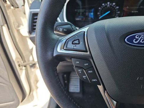 Certified 2019 Ford Edge SEL w/ Equipment Group 201A FWD image 18