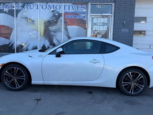 Used 2013 Scion FR-S image 6