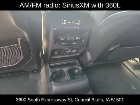 Used 2022 Jeep Grand Cherokee L Overland w/ Advanced Protech Group III AWD/4WD image 24