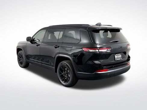 New 2025 Jeep Grand Cherokee L Altitude image 5