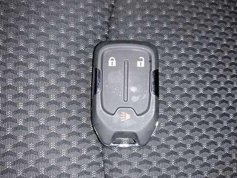 Used 2023 GMC Terrain SLE FWD image 32