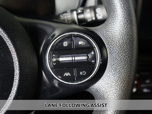 Used 2023 Kia Soul LX w/ LX Technology Package FWD image 3