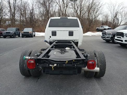 New 2026 RAM 5500 Tradesman w/ Chrome Appearance Group image 5