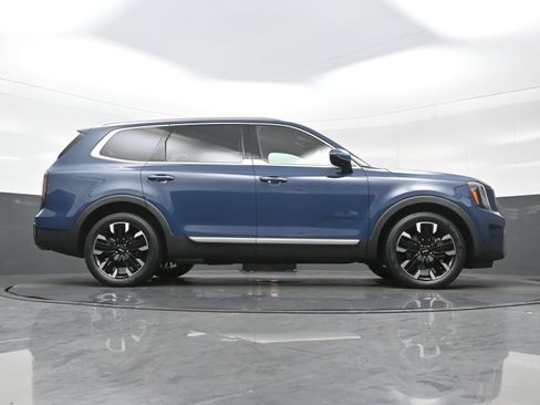 Used 2023 Kia Telluride SX FWD image 36