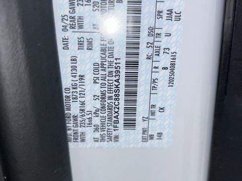 Used 2025 Ford Transit 350 XLT image 9