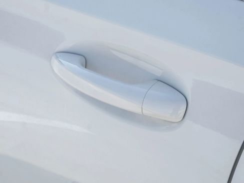 Used 2019 Mercedes-Benz A 220 4MATIC image 38