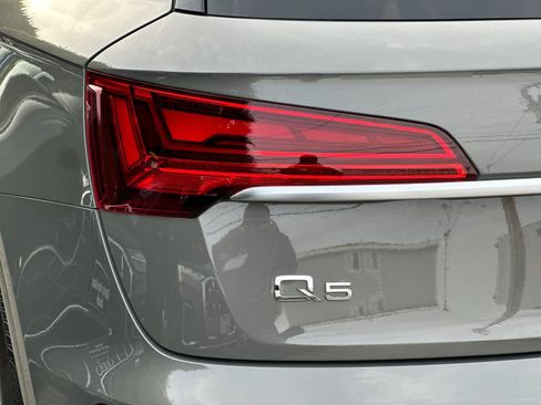 Used 2023 Audi Q5 2.0T Premium w/ Convenience Package image 27