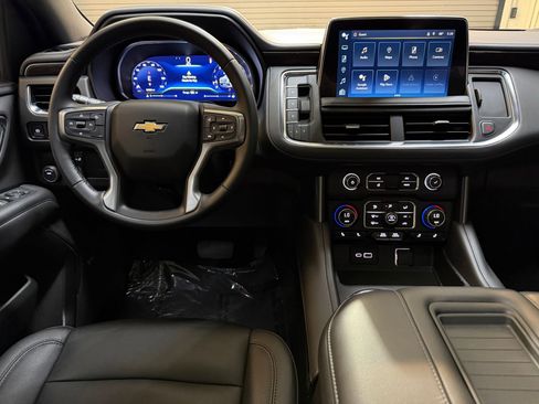 Used 2023 Chevrolet Tahoe LT image 4