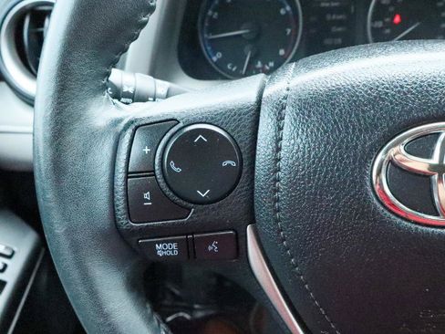 Used 2017 Toyota RAV4 XLE image 16