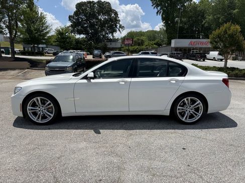 Used 2014 BMW 740i RWD image 2