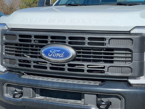 New 2026 Ford F250 XL AWD/4WD image 36