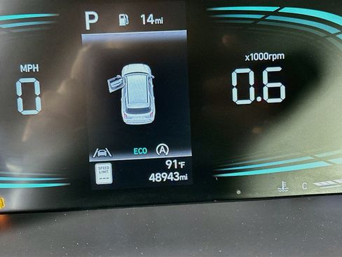 Used 2025 Hyundai Palisade SEL FWD image 19