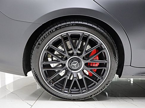 Used 2025 Mercedes-Benz S 63 AMG S image 45