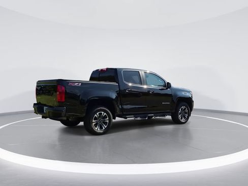 Used 2022 Chevrolet Colorado Z71 AWD/4WD image 8
