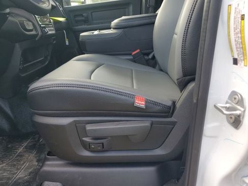 New 2026 RAM 5500 Tradesman AWD/4WD image 24