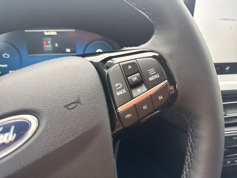 Used 2023 Ford Escape Platinum image 35