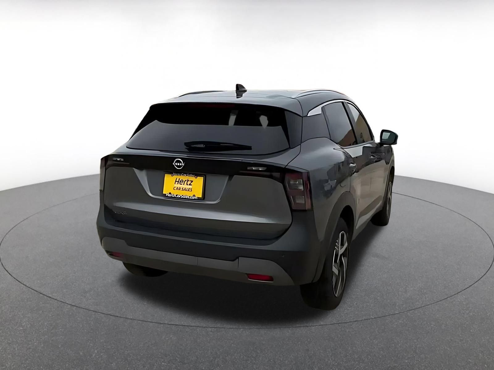 Used 2026 Nissan Kicks SV FWD image 13