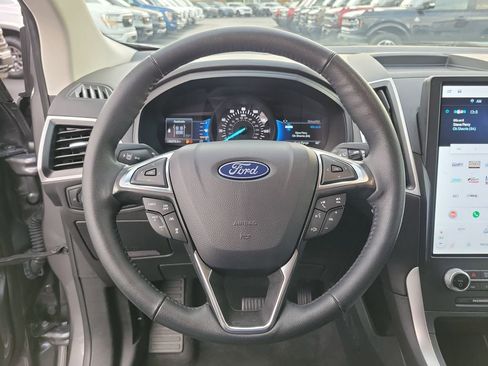 Certified 2024 Ford Edge SEL image 22