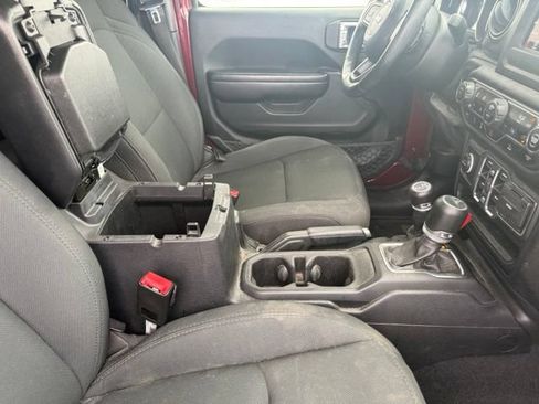 Used 2021 Jeep Gladiator Sport AWD/4WD image 20