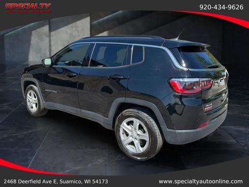 Used 2024 Jeep Compass Latitude AWD/4WD image 9