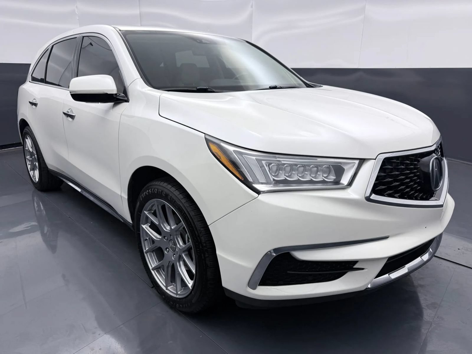 Used 2018 Acura MDX w/ Technology Package AWD/4WD image 1