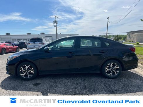 Used 2020 Kia Forte LXS FWD image 6