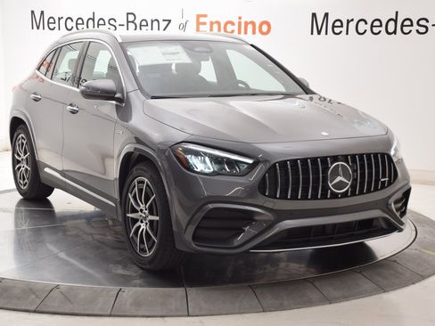 New 2025 Mercedes-Benz GLA 35 AMG 4MATIC image 8
