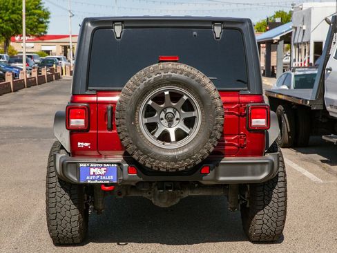 Used 2021 Jeep Wrangler Unlimited Rubicon AWD/4WD image 6