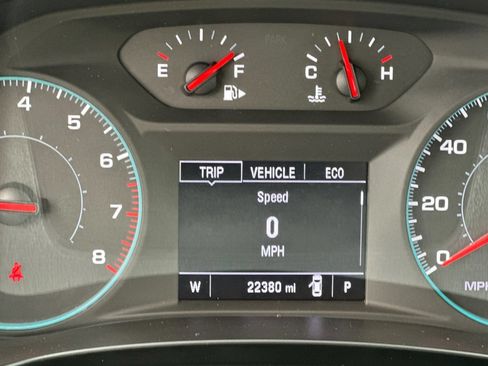Used 2025 Chevrolet Malibu RS FWD image 25