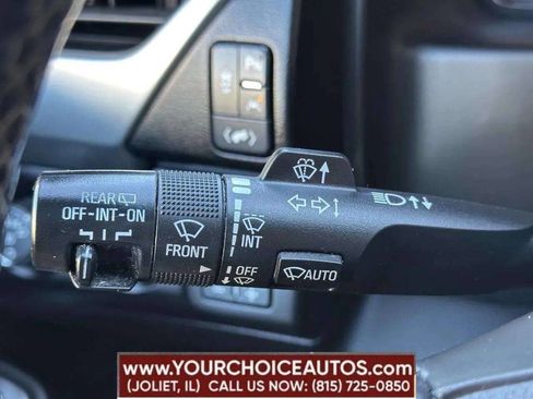 Used 2018 Chevrolet Tahoe Premier AWD/4WD image 40