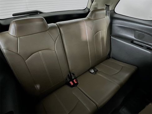 Used 2017 GMC Acadia Limited SLT image 30