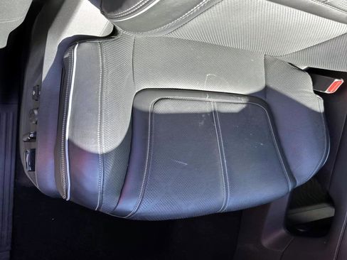 Certified 2025 INFINITI QX80 Sensory image 15