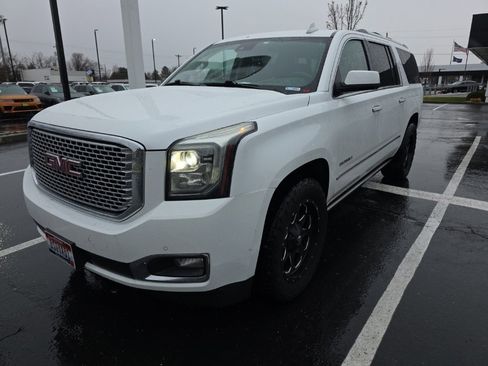 Used 2016 GMC Yukon XL Denali w/ Open Road Package image 1