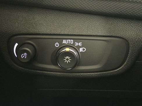 New 2026 Chevrolet TrailBlazer RS w/ Convenience Package FWD image 23
