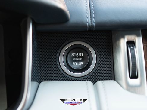 Used 2017 Land Rover Range Rover Long Wheelbase Autobiography image 36